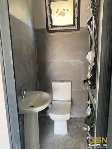 21-DİLOVASI TEPECİK’TE LOJİSTİK VE E-TİCARETE UYGUN YENİ YAPI DEPO